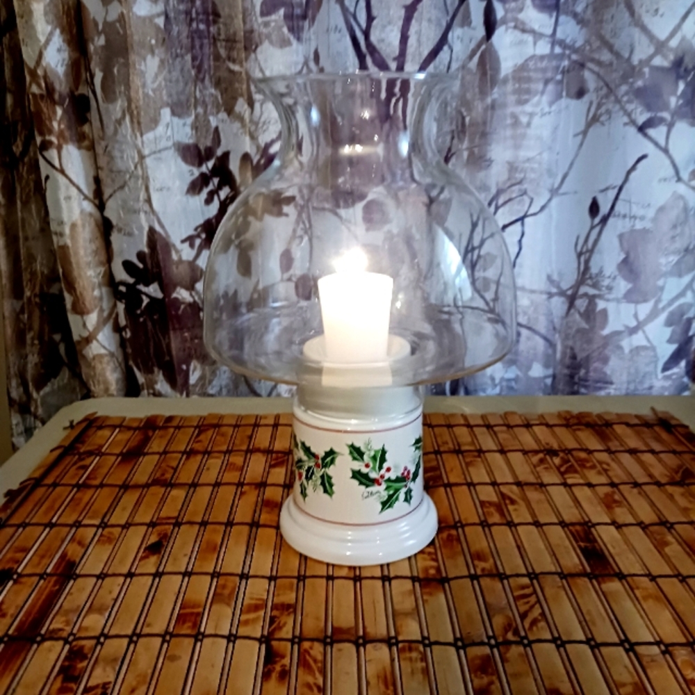 Himark "Seasons Greetings" Candleholder manufactured by Himark